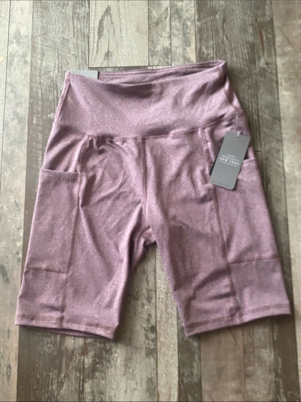 New York Laundry Mauve High-Rise Bike Shorts with Side Pockets